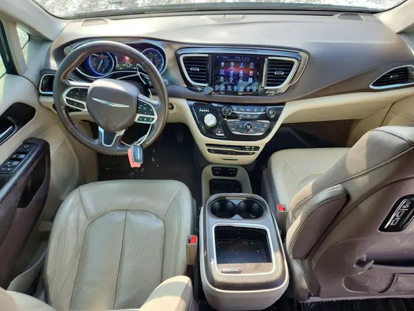 2C4RC1EG0HR778438 2017 CHRYSLER PACIFICA - Image 8
