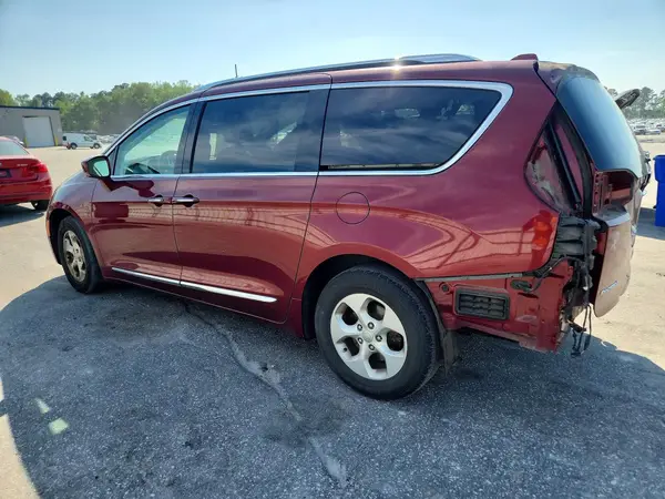 2C4RC1EG0HR840632 2017 CHRYSLER PACIFICA - Image 2