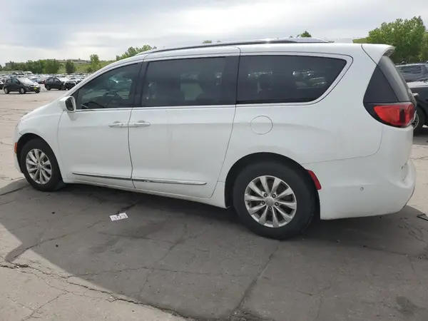 2C4RC1EG0JR111049 2018 CHRYSLER PACIFICA - Image 2
