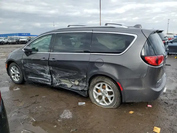 2C4RC1EG0JR121760 2018 CHRYSLER PACIFICA - Image 2