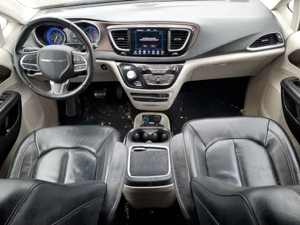 2C4RC1EG0JR121760 2018 CHRYSLER PACIFICA - Image 8