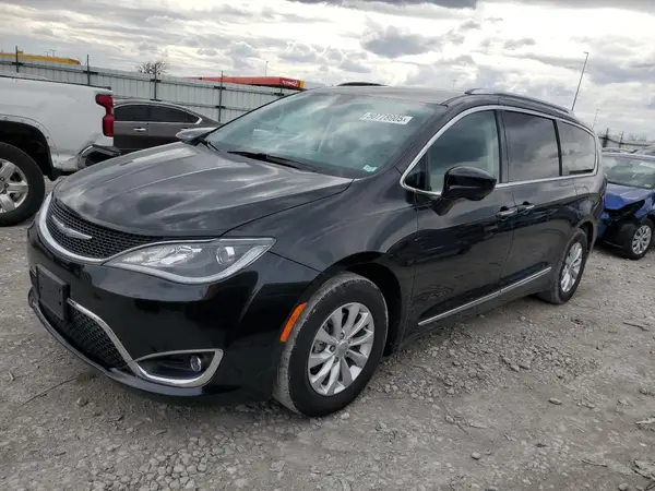 2C4RC1EG0JR130216 2018 CHRYSLER PACIFICA - Image 1