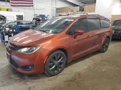 2C4RC1EG0JR168206 2018 CHRYSLER PACIFICA
