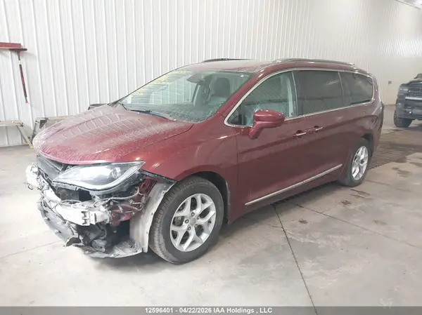 2C4RC1EG0JR177729 2018 CHRYSLER PACIFICA - Image 2