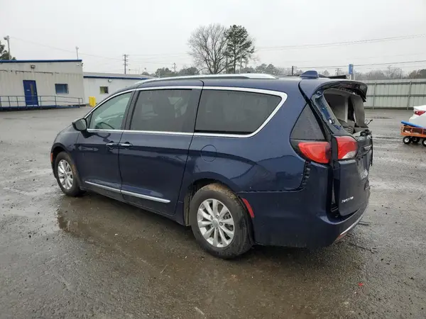 2C4RC1EG0JR193106 2018 CHRYSLER PACIFICA - Image 2
