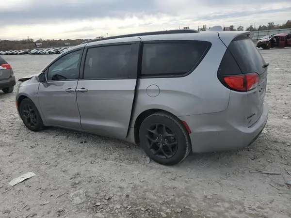 2C4RC1EG0JR197463 2018 CHRYSLER PACIFICA - Image 2