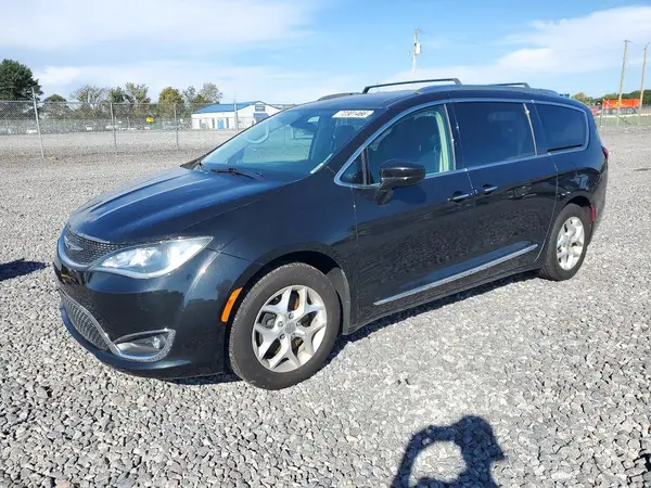 2C4RC1EG0JR227352 2018 CHRYSLER PACIFICA - Image 1