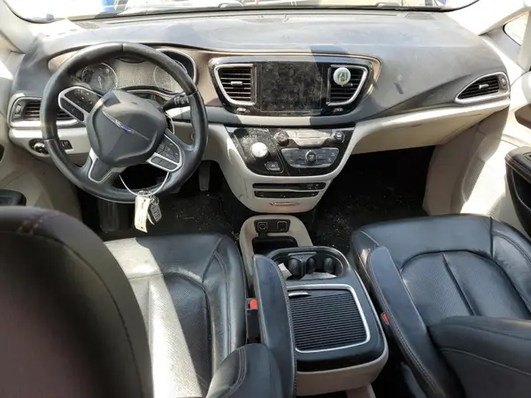 2C4RC1EG0JR229215 2018 CHRYSLER PACIFICA - Image 8