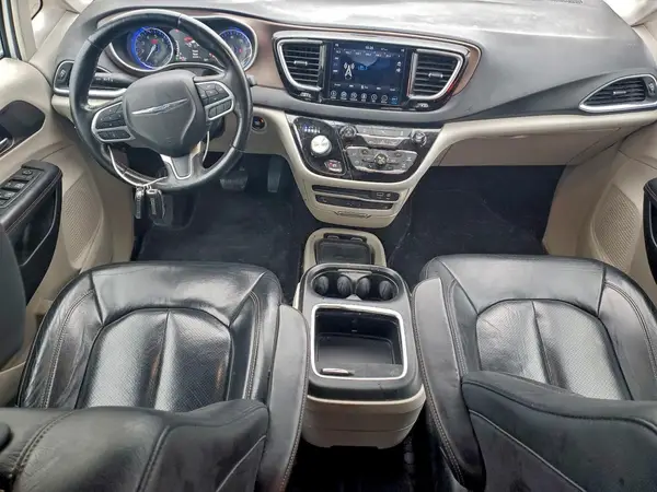 2C4RC1EG0JR235273 2018 CHRYSLER PACIFICA - Image 8