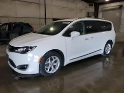 2C4RC1EG0JR235435 2018 CHRYSLER PACIFICA