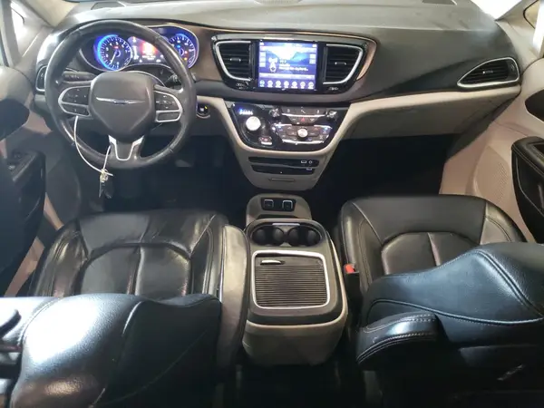 2C4RC1EG0JR235435 2018 CHRYSLER PACIFICA - Image 8