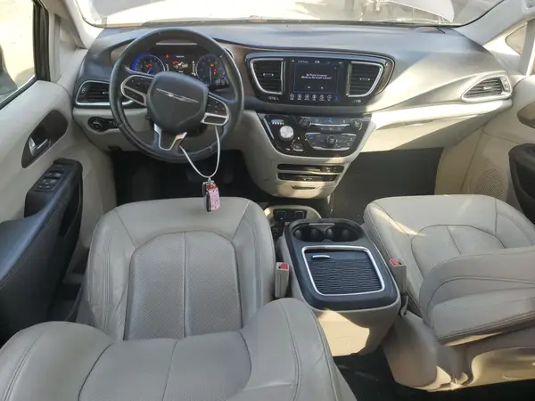 2C4RC1EG0JR235905 2018 CHRYSLER PACIFICA - Image 8