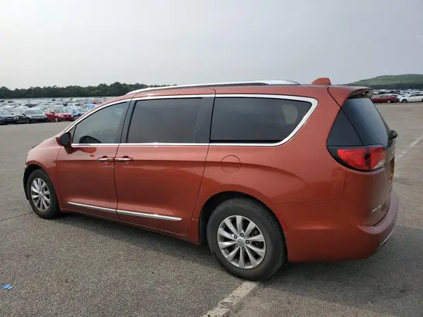 2C4RC1EG0JR248427 2018 CHRYSLER PACIFICA - Image 2
