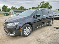 2C4RC1EG0JR321702 2018 CHRYSLER PACIFICA