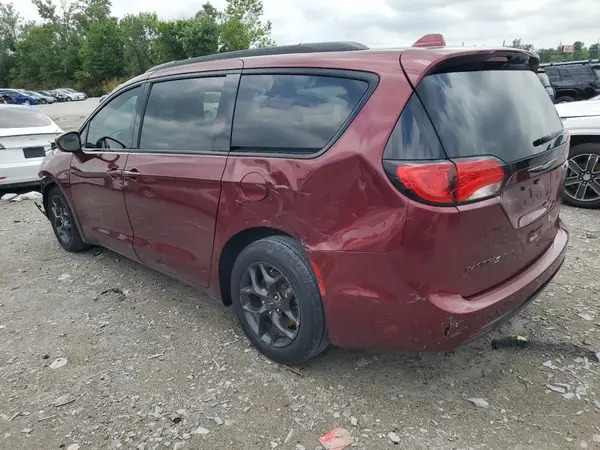 2C4RC1EG0JR352304 2018 CHRYSLER PACIFICA - Image 2