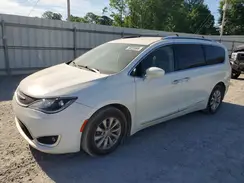 2C4RC1EG0JR355011 2018 CHRYSLER PACIFICA