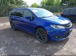 2C4RC1EG0KR508195 2019 CHRYSLER PACIFICA