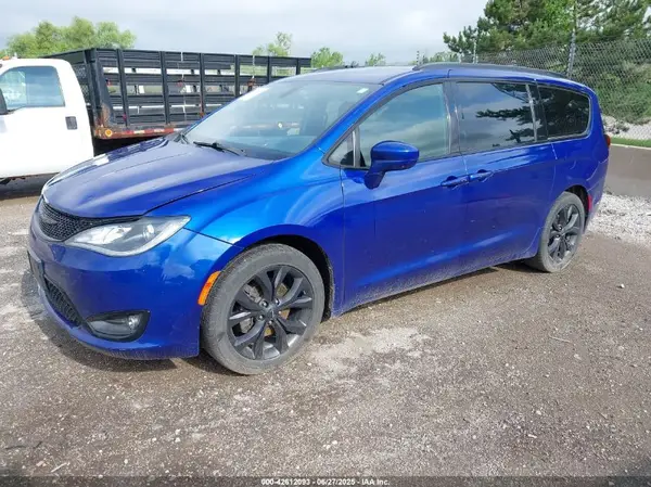 2C4RC1EG0KR508195 2019 CHRYSLER PACIFICA - Image 2