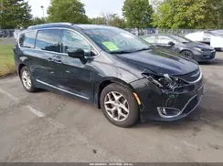2C4RC1EG0KR523358 2019 CHRYSLER PACIFICA