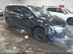 2C4RC1EG0KR577775 2019 CHRYSLER PACIFICA