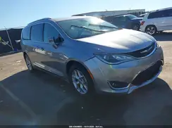 2C4RC1EG0KR628367 2019 CHRYSLER PACIFICA