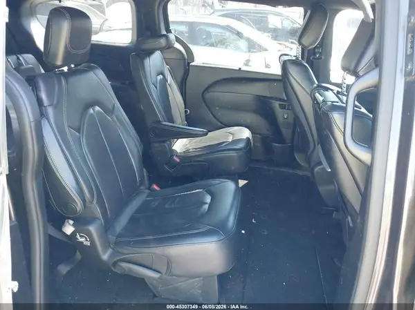 2C4RC1EG0KR629969 2019 CHRYSLER PACIFICA - Image 8