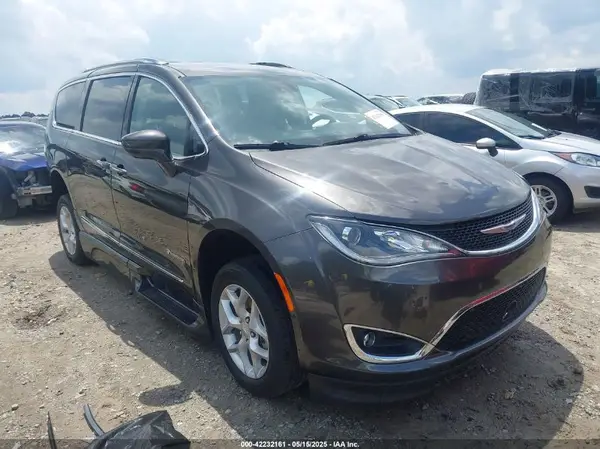 2C4RC1EG0KR652409 2019 CHRYSLER PACIFICA - Image 1
