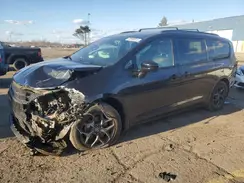 2C4RC1EG0KR653253 2019 CHRYSLER PACIFICA