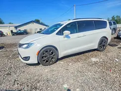 2C4RC1EG0KR742014 2019 CHRYSLER PACIFICA