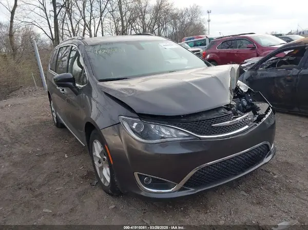 2C4RC1EG0LR110048 2020 CHRYSLER PACIFICA - Image 1