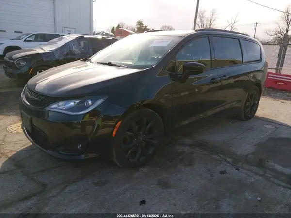 2C4RC1EG0LR121454 2020 CHRYSLER PACIFICA - Image 2