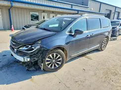 2C4RC1EG0LR126346 2020 CHRYSLER PACIFICA