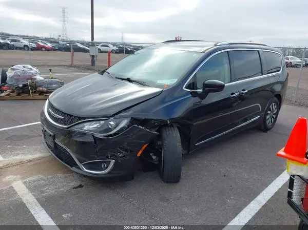 2C4RC1EG0LR203488 2020 CHRYSLER PACIFICA - Image 2
