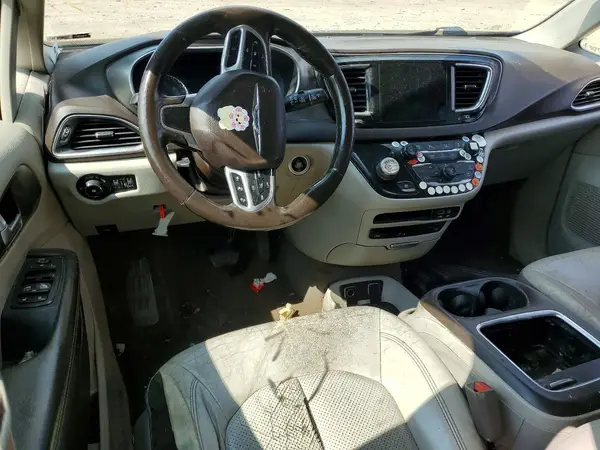 2C4RC1EG1HR506223 2017 CHRYSLER PACIFICA - Image 8