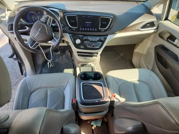 2C4RC1EG1HR507694 2017 CHRYSLER PACIFICA - Image 8