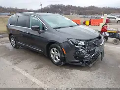 2C4RC1EG1HR512149 2017 CHRYSLER PACIFICA