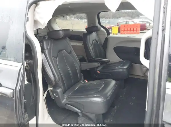 2C4RC1EG1HR512149 2017 CHRYSLER PACIFICA - Image 8