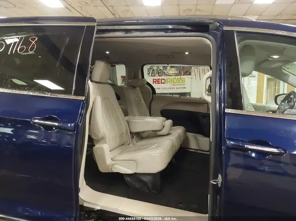 2C4RC1EG1HR539030 2017 CHRYSLER PACIFICA - Image 8