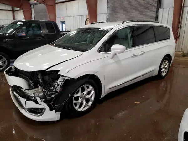 2C4RC1EG1HR541988 2017 CHRYSLER PACIFICA - Image 1