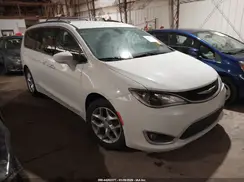 2C4RC1EG1HR542722 2017 CHRYSLER PACIFICA