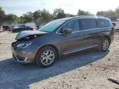 2C4RC1EG1HR543126 2017 CHRYSLER PACIFICA