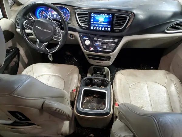 2C4RC1EG1HR543756 2017 CHRYSLER PACIFICA - Image 8