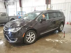 2C4RC1EG1HR564848 2017 CHRYSLER PACIFICA