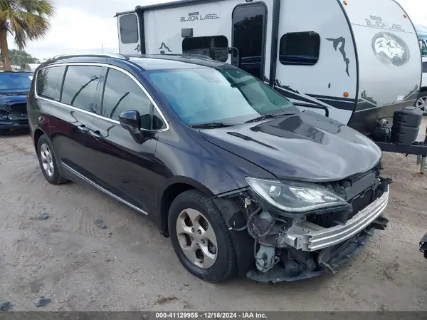 2C4RC1EG1HR622439 2017 CHRYSLER PACIFICA - Image 1