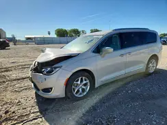 2C4RC1EG1HR636065 2017 CHRYSLER PACIFICA