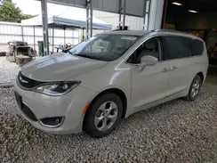2C4RC1EG1HR650564 2017 CHRYSLER PACIFICA
