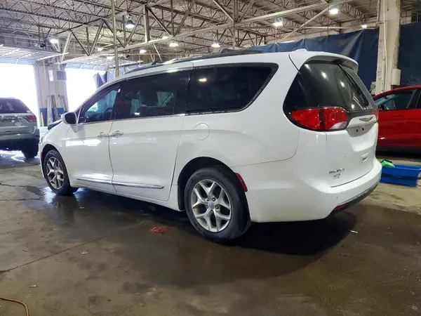 2C4RC1EG1HR660169 2017 CHRYSLER PACIFICA - Image 2