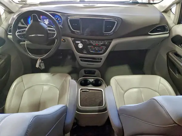 2C4RC1EG1HR722783 2017 CHRYSLER PACIFICA - Image 8