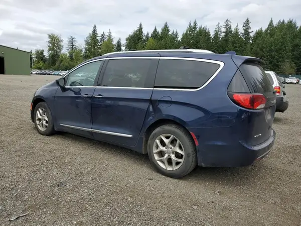 2C4RC1EG1HR734321 2017 CHRYSLER PACIFICA - Image 2