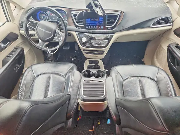 2C4RC1EG1HR738966 2017 CHRYSLER PACIFICA - Image 8
